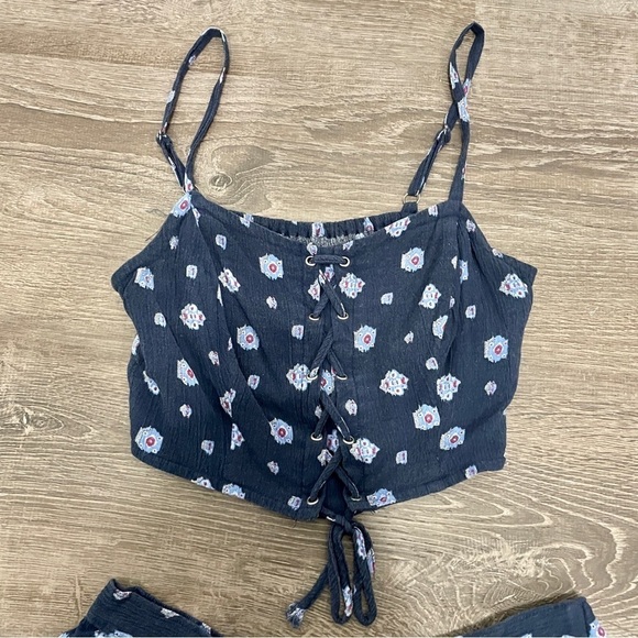 Aeropostale Blue Patterned Short and Tank Set - Picture 4 of 11